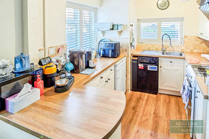 Photo 9- click for photo gallery